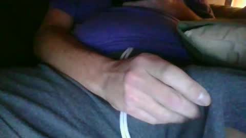 Snapshot of tonyntrish chatting on February 19, 6:11 am cum goal 100 online show from February 19, 6:11 am