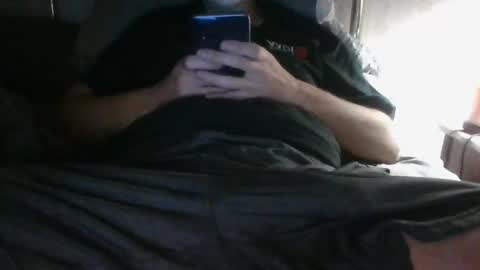 Snapshot of tonyntrish chatting on November 16, 12:49 am cum goal 100 online show from November 16, 12:49 am