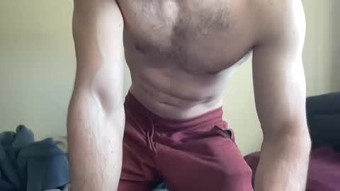 Snapshot of tonyshoots chatting on April 4, 5:10 pm tonyshoots online show from April 4, 5:10 pm