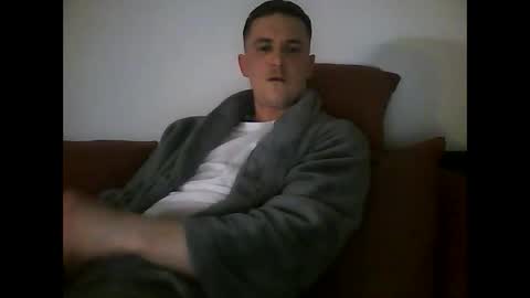 Snapshot of tonystrawberry chatting on February 26, 8:08 pm tonystrawberry online show from February 26, 8:08 pm