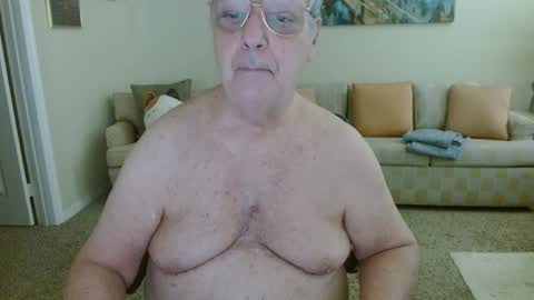 tonysview12000 online show from February 14, 8:27 pm