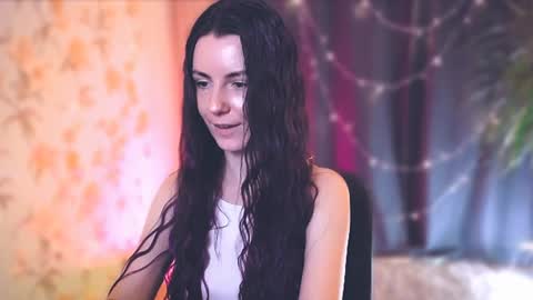 Snapshot of too_beautiful chatting on January 17, 10:45 pm Elizabeth online show from January 17, 10:45 pm