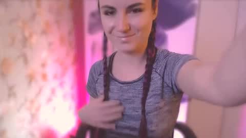 Snapshot of too_beautiful chatting on February 28, 7:56 pm Elizabeth online show from February 28, 7:56 pm