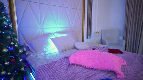 top_grace online show from December 20, 7:32 pm