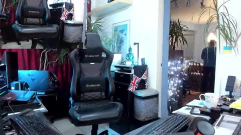 topalphaboss online show from October 22, 7:13 pm