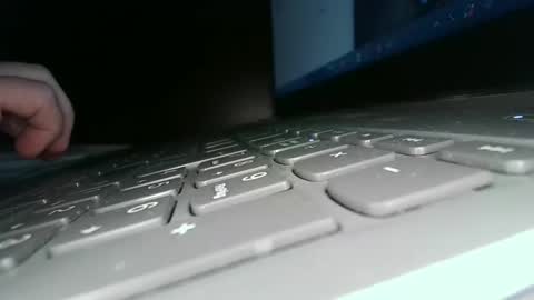 toponipi10 online show from December 11, 5:37 pm