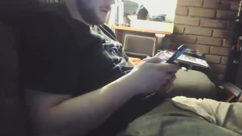 Snapshot of topsykrit_j chatting on February 17, 2:53 am topsykrit_j online show from February 17, 2:53 am