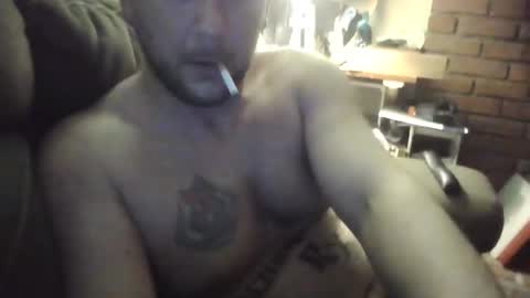 Snapshot of topsykrit_j chatting on February 23, 5:34 am topsykrit_j online show from February 23, 5:34 am