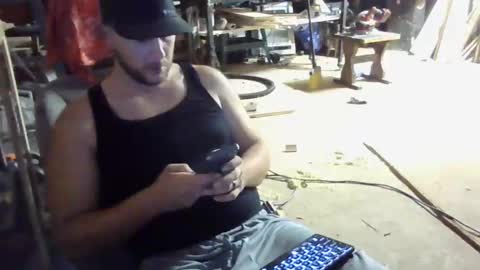 Snapshot of topsykrit_j chatting on September 15, 1:27 am topsykrit_j online show from September 15, 1:27 am