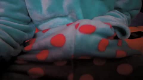 Snapshot of torosko chatting on March 9, 7:23 am Torosko online show from March 9, 7:23 am