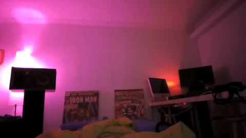 Snapshot of torosko chatting on March 10, 9:51 pm Torosko online show from March 10, 9:51 pm