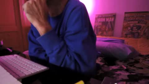 Snapshot of torosko chatting on November 25, 6:52 pm Torosko online show from November 25, 6:52 pm