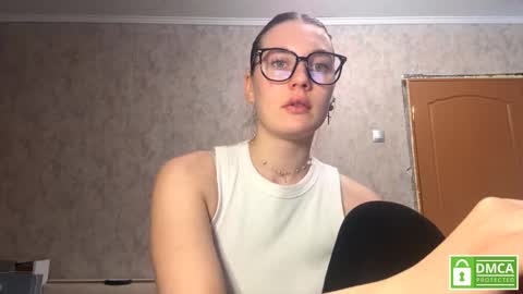 Anita online show from March 4, 10:10 am