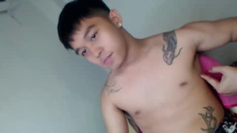 Snapshot of toshi_dakxxx chatting on May 5, 2:58 pm toshi_dakxxx online show from May 5, 2:58 pm