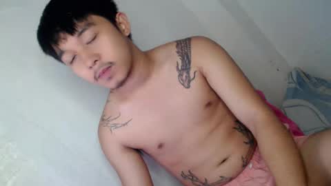 Snapshot of toshi_dakxxx chatting on June 2, 2:52 pm toshi_dakxxx online show from June 2, 2:52 pm