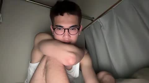 Snapshot of toshikaro0 chatting on January 13, 4:19 pm Karo online show from January 13, 4:19 pm