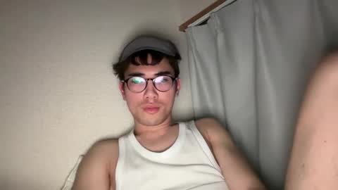 Snapshot of toshikaro0 chatting on February 27, 5:36 pm Karo online show from February 27, 5:36 pm