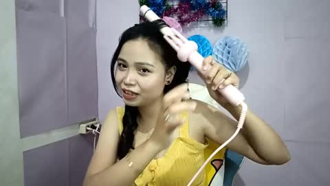 Emma online show from May 29, 1:31 pm