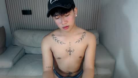 Snapshot of totalbabe1x chatting on August 3, 6:00 pm totalbabe1x online show from August 3, 6:00 pm