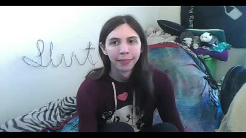 Snapshot of totalfuckingadorable chatting on April 29, 9:10 pm Luna online show from April 29, 9:10 pm