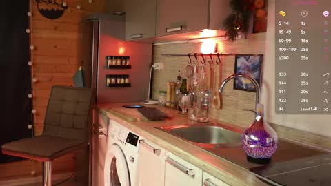 Paul online show from April 2, 10:57 am