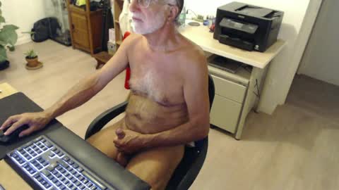 Tounu45 online show from June 26, 3:38 pm
