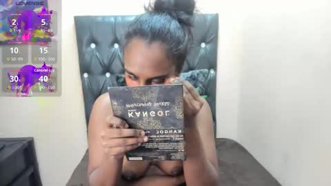 toxicfantasy4u online show from May 25, 3:51 pm