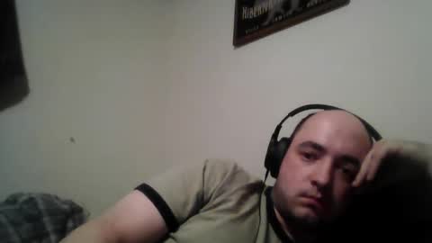 Snapshot of toxicfumes83 chatting on May 31, 2:20 am toxicfumes83 online show from May 31, 2:20 am