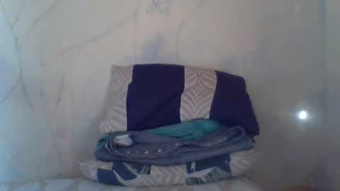 Snapshot of toyita707852490 chatting on October 6, 8:39 pm toyita online show from October 6, 8:39 pm