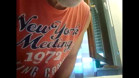 Snapshot of tra649167 chatting on September 17, 11:56 am tra649167 online show from September 17, 11:56 am