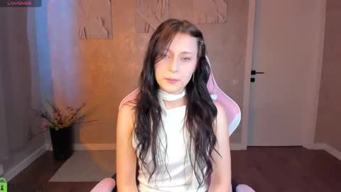 tracey_gill online show from May 26, 9:27 am