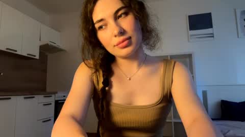Snapshot of tracithetford chatting on July 28, 4:16 pm Alex3 online show from July 28, 4:16 pm
