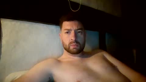 tractorboy2717300440 online show from December 28, 7:33 am