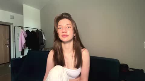 Snapshot of tracyleibfried chatting on June 10, 7:29 am Tracy online show from June 10, 7:29 am
