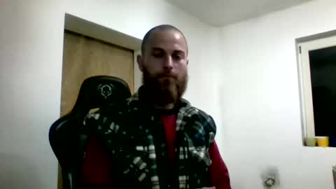 Snapshot of tralalabala chatting on March 12, 5:52 pm Tralalabala online show from March 12, 5:52 pm