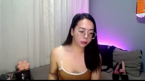 Snapshot of transmanilasue chatting on July 16, 12:05 am Sue online show from July 16, 12:05 am