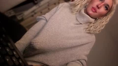 ALMIGHTY GODDESS VALENTINA online show from November 2, 3:36 pm