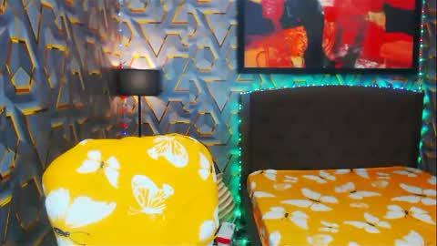 Snapshot of transplayfullolivia chatting on January 13, 8:05 am KYLIE BELLA TS online show from January 13, 8:05 am