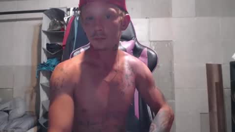 Snapshot of trapb606_2 chatting on May 23, 1:00 am trapb606_2 online show from May 23, 1:00 am