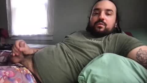 Snapshot of trapzaddy212 chatting on December 4, 8:18 pm trapzaddy212 online show from December 4, 8:18 pm