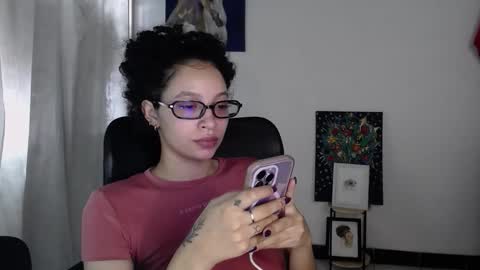 Emily online show from March 9, 5:06 pm