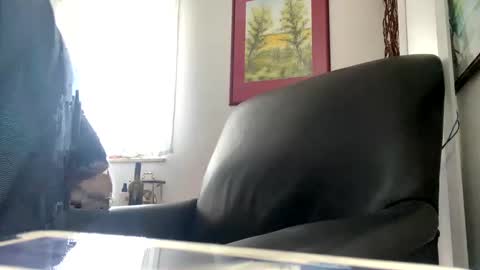 Snapshot of trebgeis1 chatting on February 23, 1:53 pm trebgeis1 online show from February 23, 1:53 pm