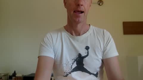 Snapshot of trebo00788 chatting on September 14, 8:24 am trebo00788 online show from September 14, 8:24 am