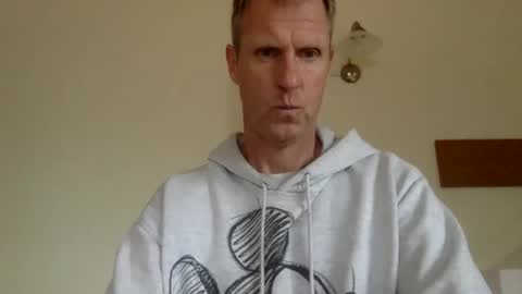 Snapshot of trebo00788 chatting on November 2, 12:18 pm trebo00788 online show from November 2, 12:18 pm