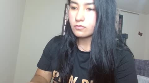 Snapshot of trebol_4 chatting on April 8, 7:25 pm trebol_4 online show from April 8, 7:25 pm