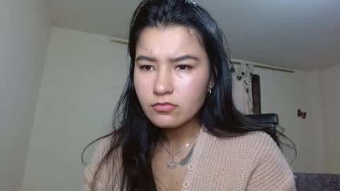 Snapshot of trebol_4 chatting on April 28, 6:57 pm trebol_4 online show from April 28, 6:57 pm