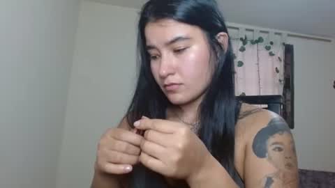 Snapshot of trebol_4 chatting on June 12, 8:41 pm trebol_4 online show from June 12, 8:41 pm
