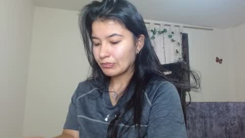 Snapshot of trebol_4 chatting on June 15, 3:47 pm trebol_4 online show from June 15, 3:47 pm