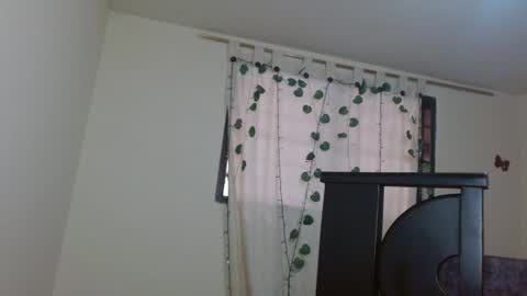 Snapshot of trebol_4 chatting on July 11, 6:54 pm trebol_4 online show from July 11, 6:54 pm