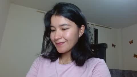 Snapshot of trebol_4 chatting on July 15, 10:48 pm trebol_4 online show from July 15, 10:48 pm